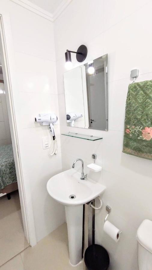 Apto Centro Ubatuba Com Varanda Gourmet, Suite E Piscina المظهر الخارجي الصورة