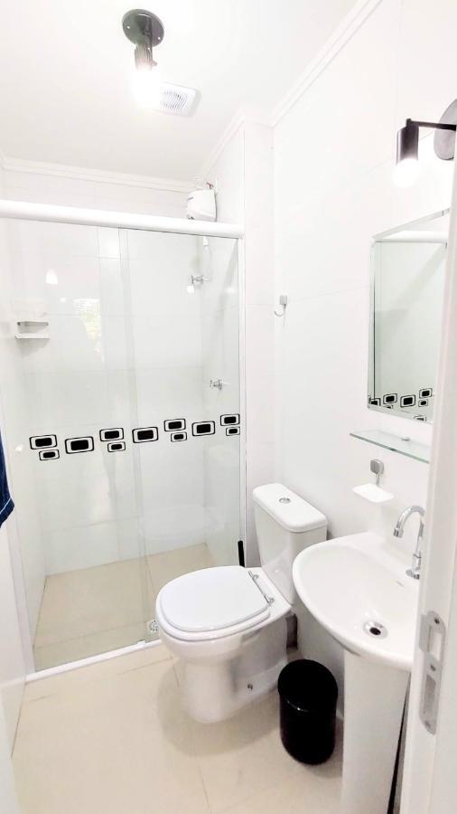 Apto Centro Ubatuba Com Varanda Gourmet, Suite E Piscina المظهر الخارجي الصورة