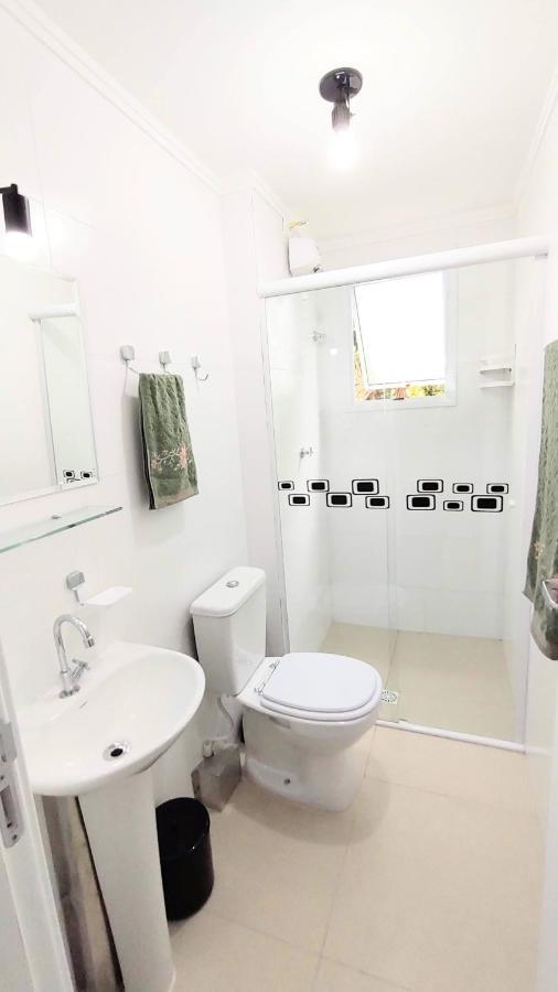 Apto Centro Ubatuba Com Varanda Gourmet, Suite E Piscina المظهر الخارجي الصورة