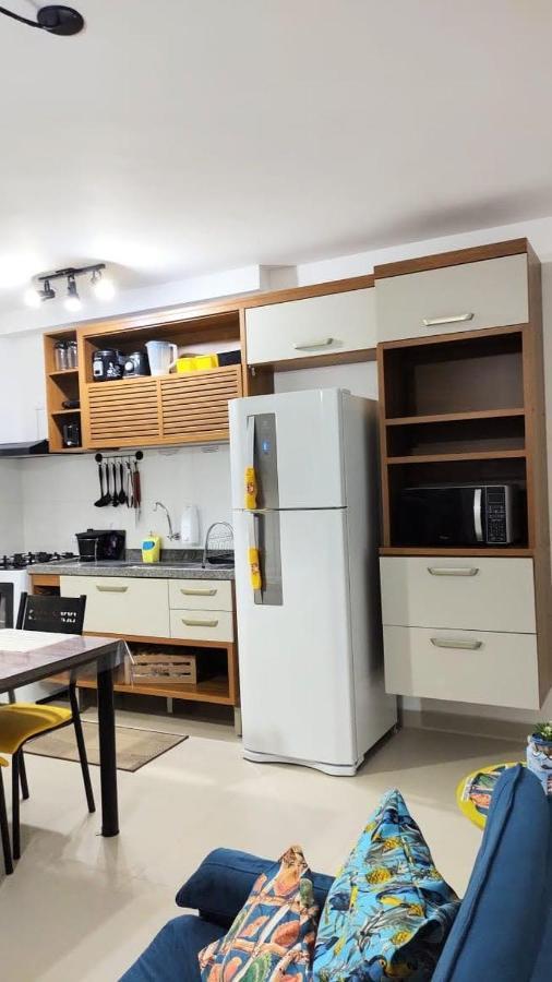 Apto Centro Ubatuba Com Varanda Gourmet, Suite E Piscina المظهر الخارجي الصورة